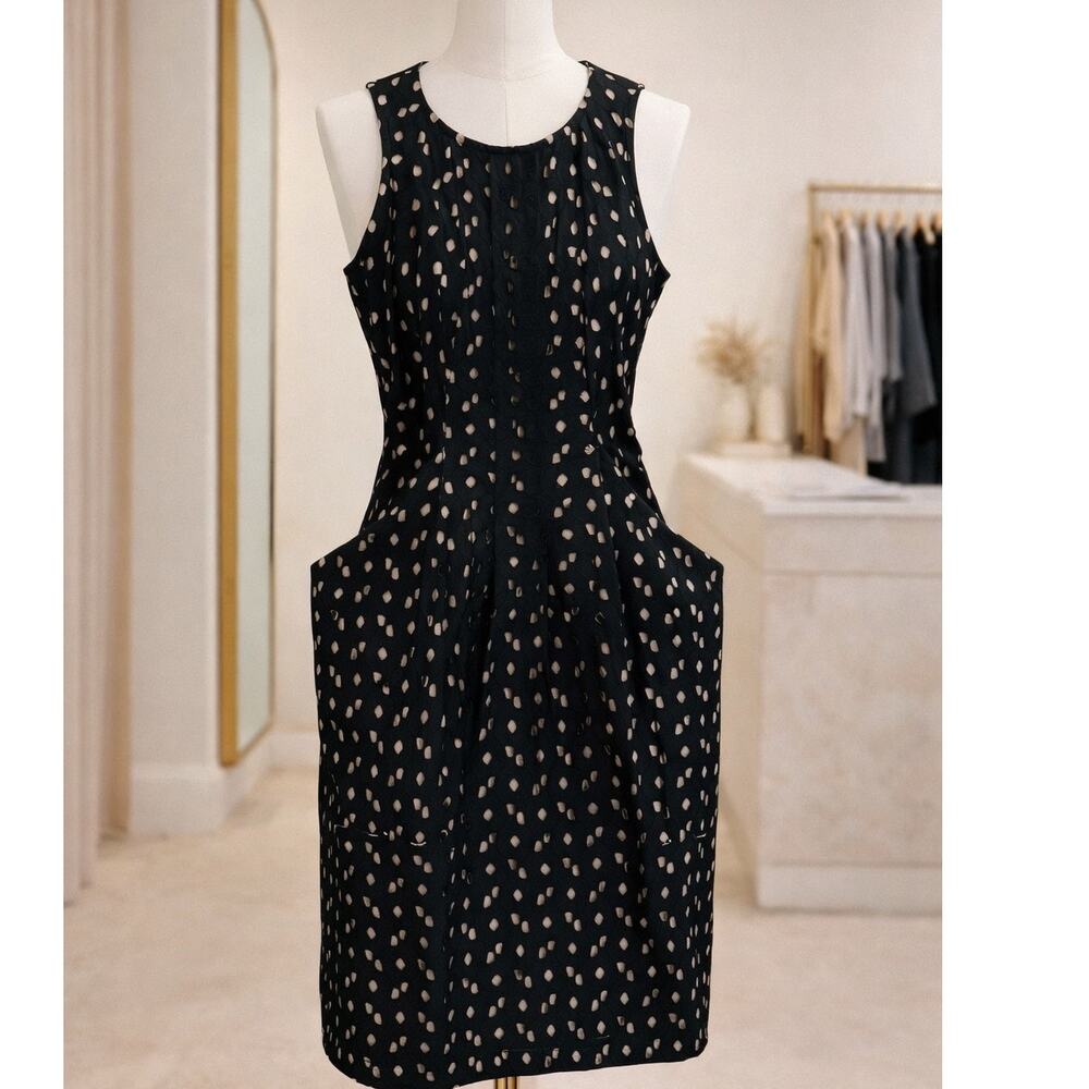 Hoss Intropia Sleeveless Sheath Dress size 36 US size 6 Black Eyelet Pockets